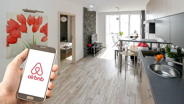 Första fängelsedomen i Sverige för Airbnb-uthyrning